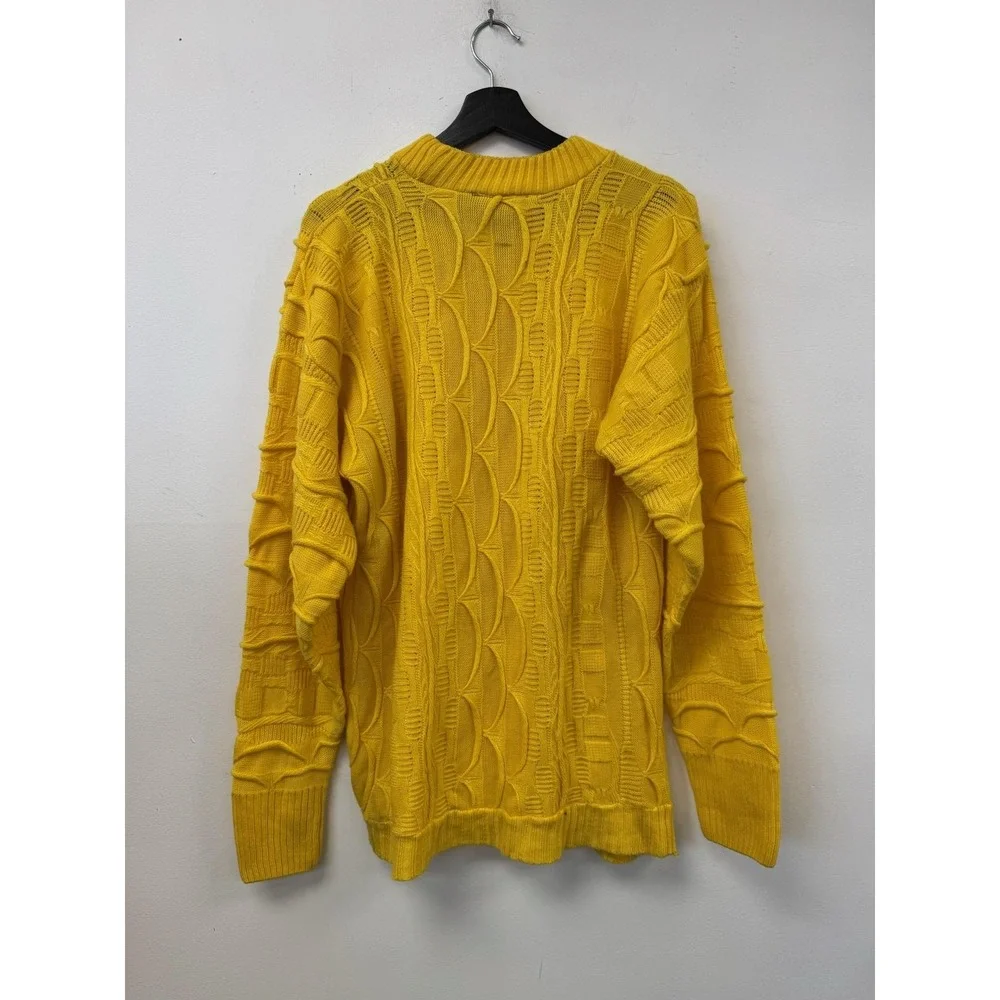 Coogi Sweater Mens Medium Yellow Cable Knit Crewneck Pullover Australia‎ 3D